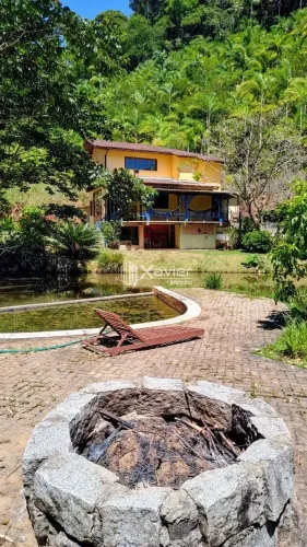 Sítio à Venda com 30.000 m² em São Martinho, Alfredo Chaves-ES - Lagoas, Chalé, Água de Na