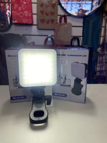 ILUMINADOR LED