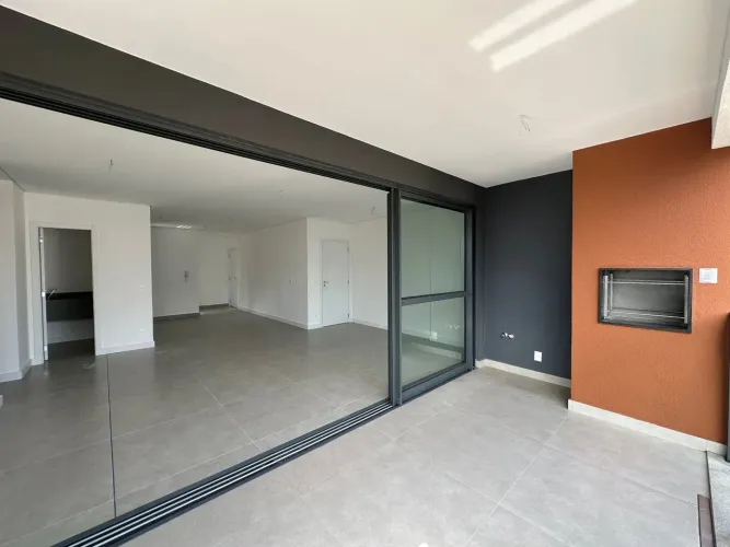 FLORA - R$ 1.350.000 - Apartamento à venda, 3 Quartos (1 Suíte), 2 vagas, 112m², Gleba Pal