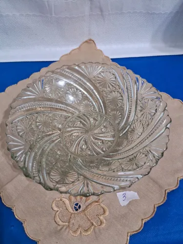 Antiga Fruteira baixa de vidro prensado-vintage