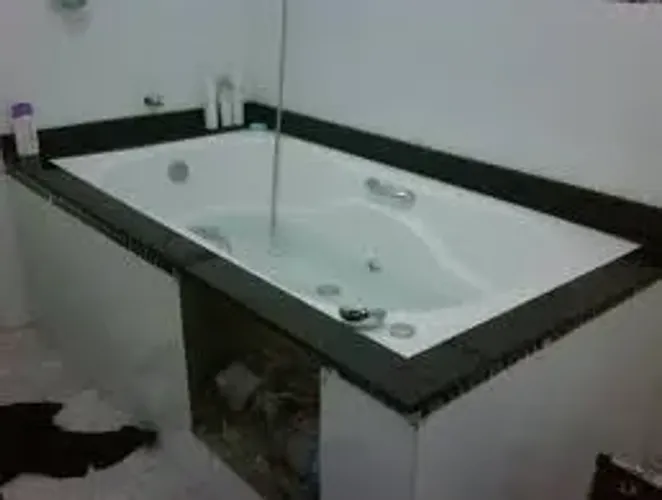 conserto e instalação de banheira de hidromassagem