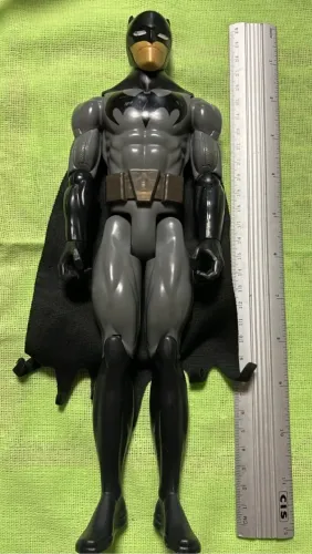 Batman Dc Liga Da Justiça Mattel 30cm Articulado.