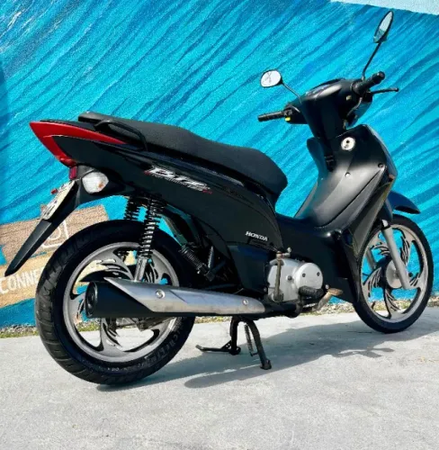 Honda Biz 125 ES 2011 - IPVA 2025 Pago, Pneus Novos, Conservada