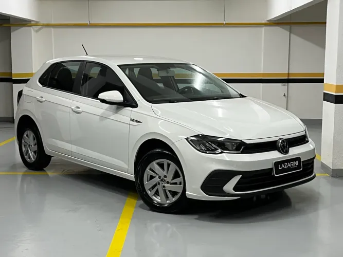 VOLKSWAGEN POLO COMFORTLINE TSI 1.0 AT. 2025 - ÚNICO DONO - APENAS 4.000 KM