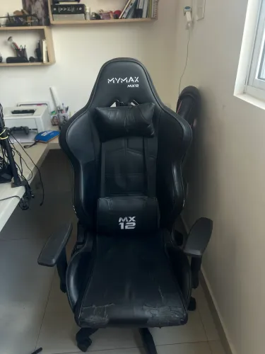 Cadeira de escritório Mymax MX12 Gamer Ergonômica Cor Preta