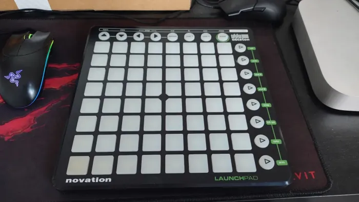 Launchpad Novation - Controlador MIDI