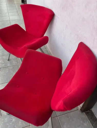 Kit 02 Poltrona Opala decorativa pés palito ! <br>