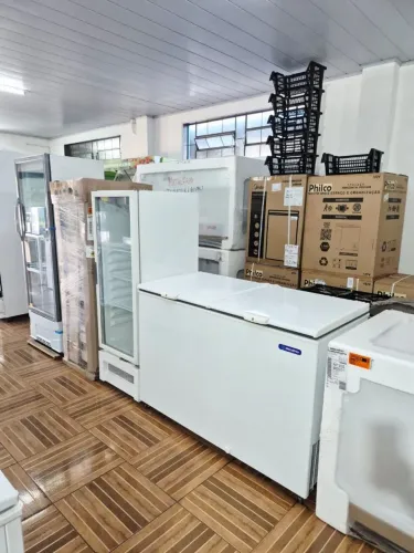 Freezer, expositor, cervejeiro, balcão....