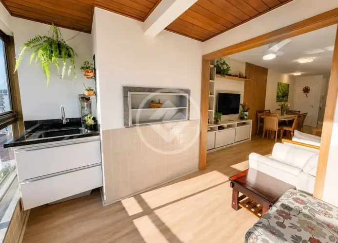 Apartamento para venda com 2 dormitórios em Itacorubi com 67 m²
