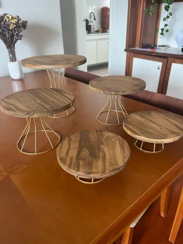 Bandejas para docinhos e bolos