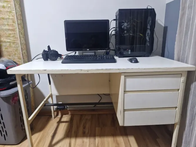 Mesa para trabalho antiga