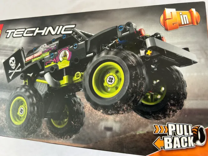 LEGO Technic Monster Jam com fricção - 212 peças