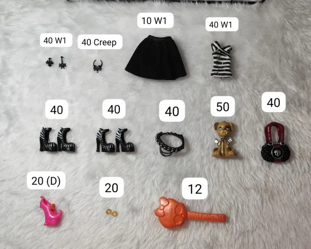 Acessórios Bonecas Monster High Básicas Rochelle, Frankie, Draculaura, Gigi, Clawdeen G1