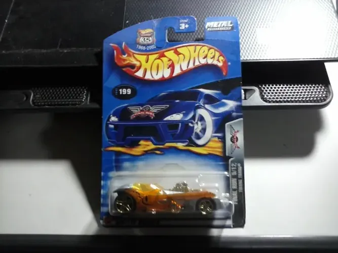 Hot Wheels - Twang Thang - 199/220 - Lacrado - ( 2003 )