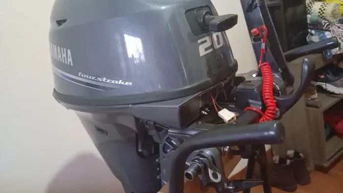 Vendo ou troco por motor 15 hp .. Yamaha