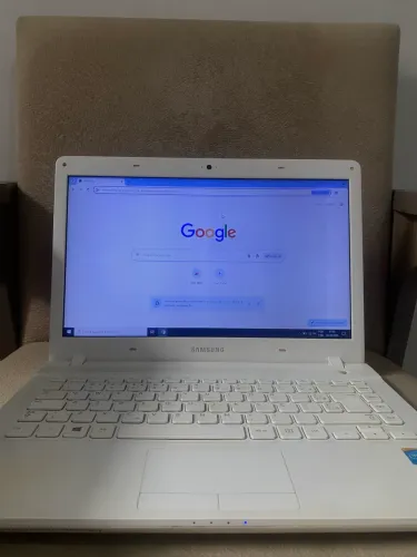 ? Notebook Samsung ? SSD 120GB + HD 500GB