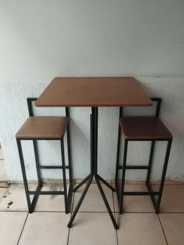 Jogo de mega e bancos