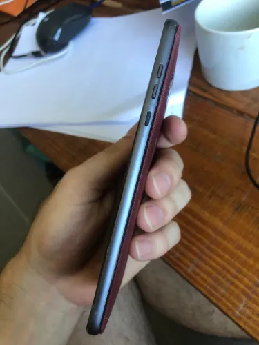 2 Notebooks + 1 Celular