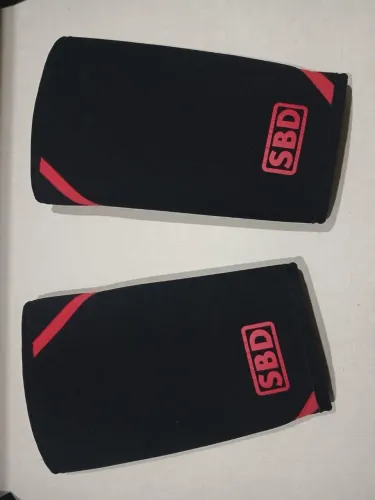 Vendo Par de Joelheiras SBD