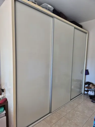 Guarda-roupa