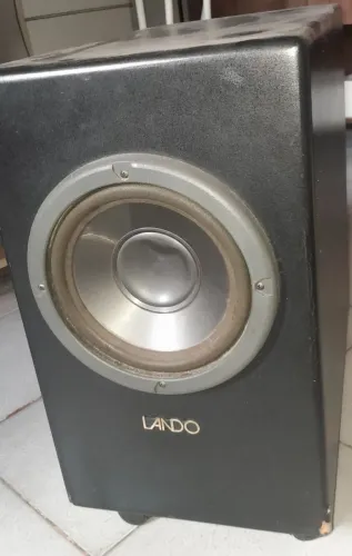 Subwoofer lando