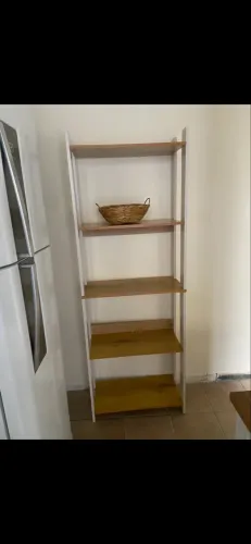 Pratileira Estante 