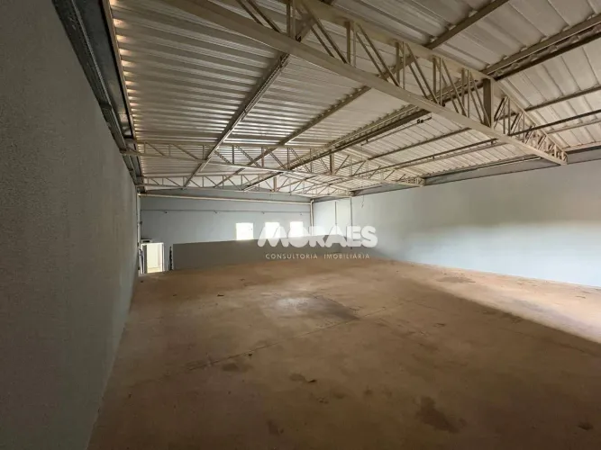 Barracão para alugar, 380 m² por R$ 6.500/mês - Jardim Vânia Maria - Bauru/SP