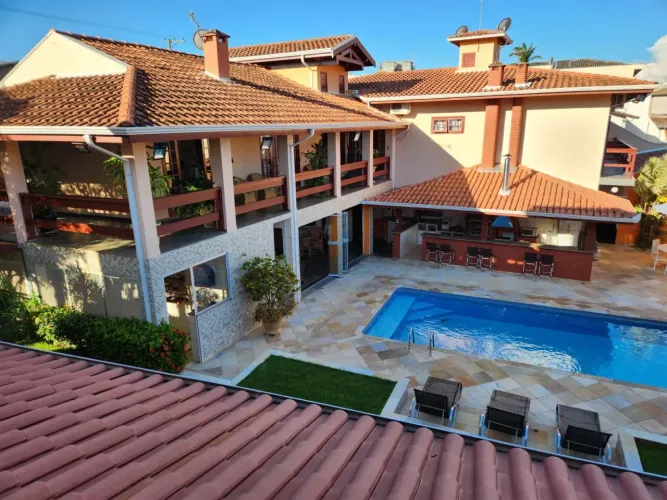 Imóvel para venda possui 1200 metros quadrados com 6 quartos em Jardim Mauá II - Jaguariún