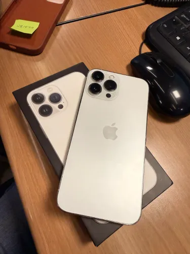 iPhone 13 Pro Max 128Gb bateria 78%