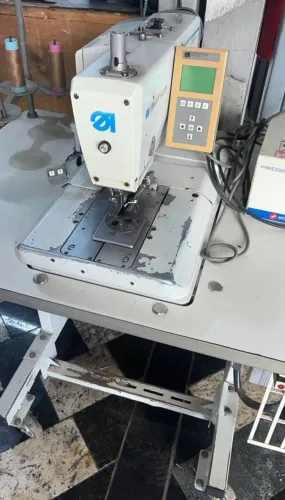 Máquina Caseadeira