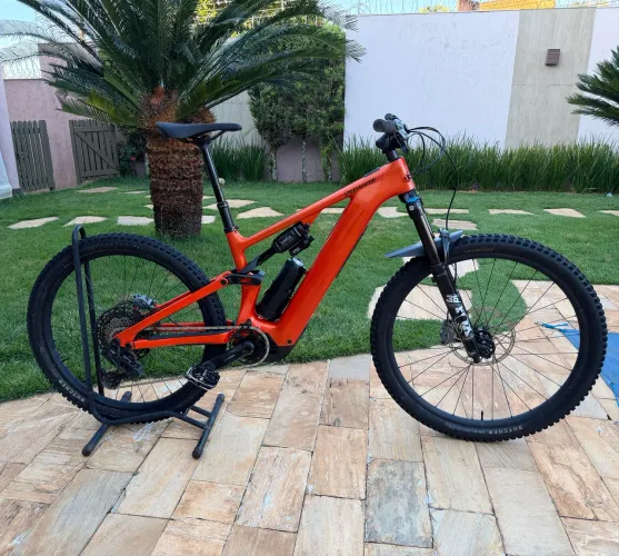 Bicicleta Turbo Levo 4 Comp S3/M