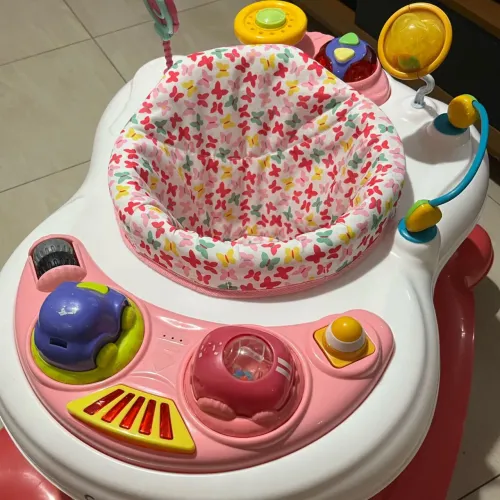 Andador cosco 4x1 rosa