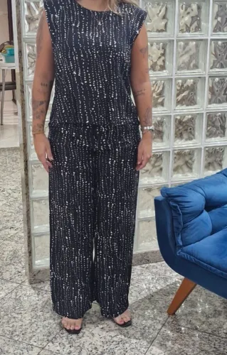 Conjunto de calça e blusa feminino Vila Valqueire