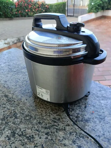 Panela de pressão walita