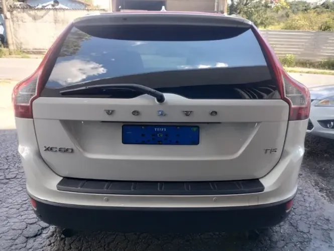 Volvo XC 60 2.0 T5 5P 2012