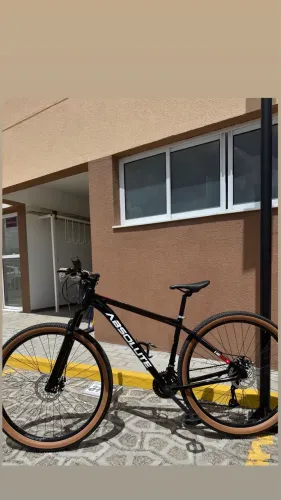Bike aro 29 absolute nero 5 quadro 17 Nova com NF 