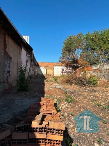 RUA 5 - TERRENO LIVRE E DESIMPEDIDO
