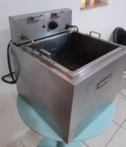 Fritadeira eletrica 220 18 litros de óleo