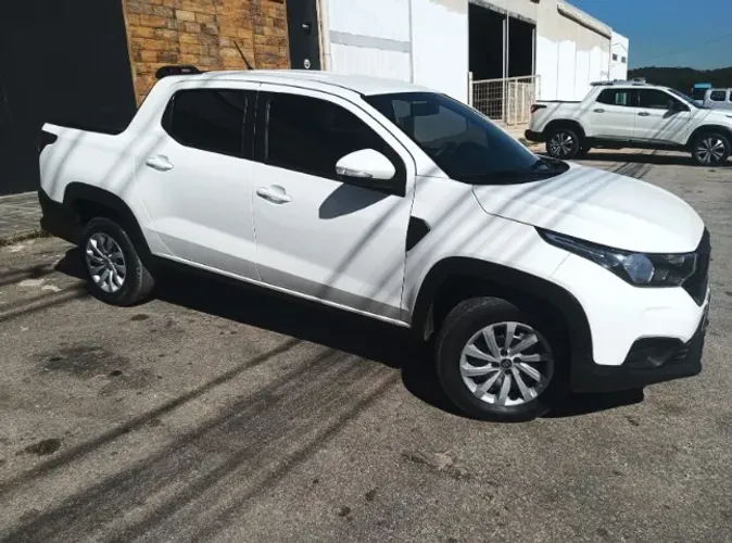 Fiat Strada Freedom 1.3 Flex 8V CD 2024