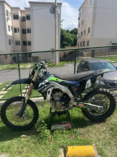 Kawasaki KX 250/ 250 F 2022