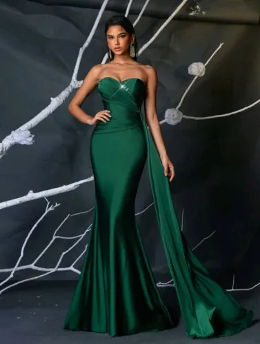 VESTIDO DE GALA VERDE