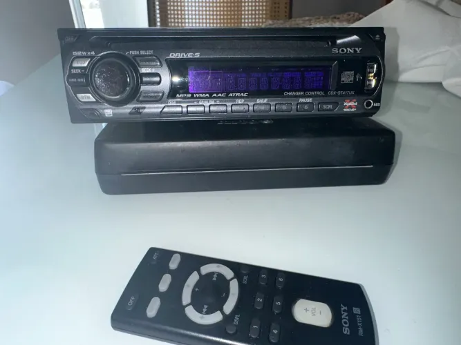 CD Player com controle remoto