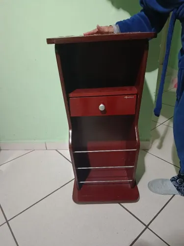 Mesa auxiliar MDF