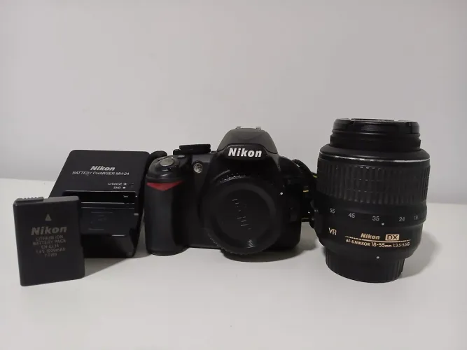 Câmera Nikon D3100. 2980 cliques!