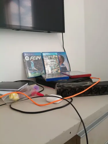 Ps4 usado 2 tera 1200