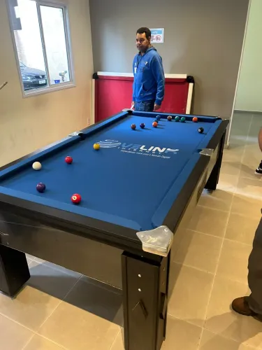 Mesas de bilhar ?