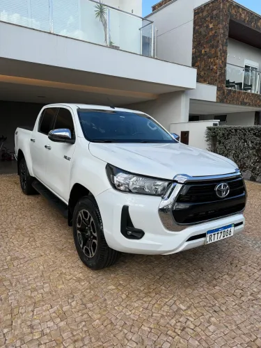 Toyota Hilux CD SRV 4X4 2.8 TDI Diesel Aut. 2022