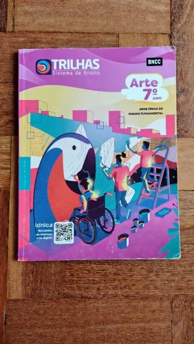Livro de Artes 7° ano- Coleção Trilhas FTD | Pouco usado l Última unidade
