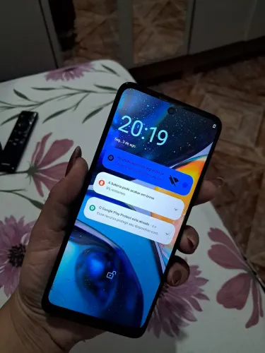Celular Motorola motog22