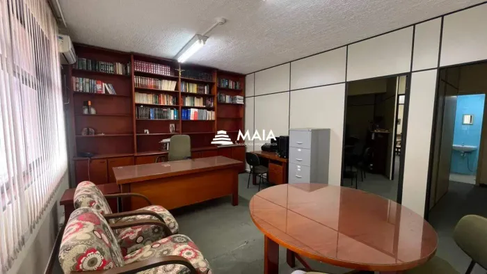Comercial à venda no Centro